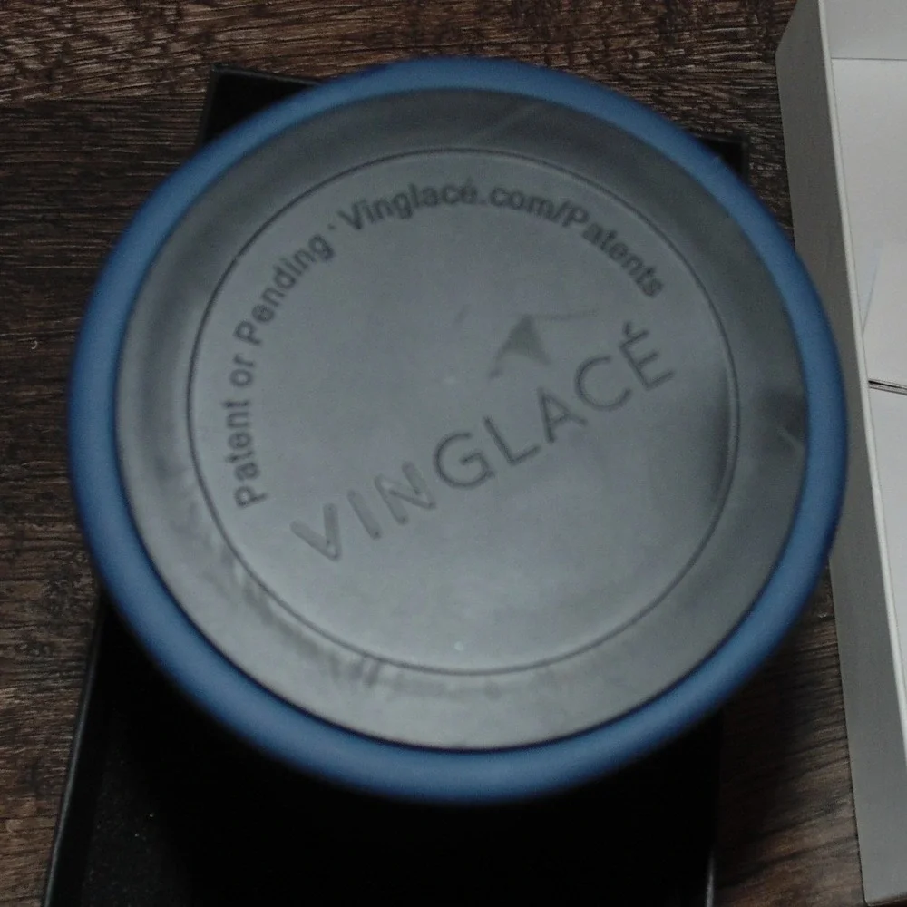Vinglacé wine bottle